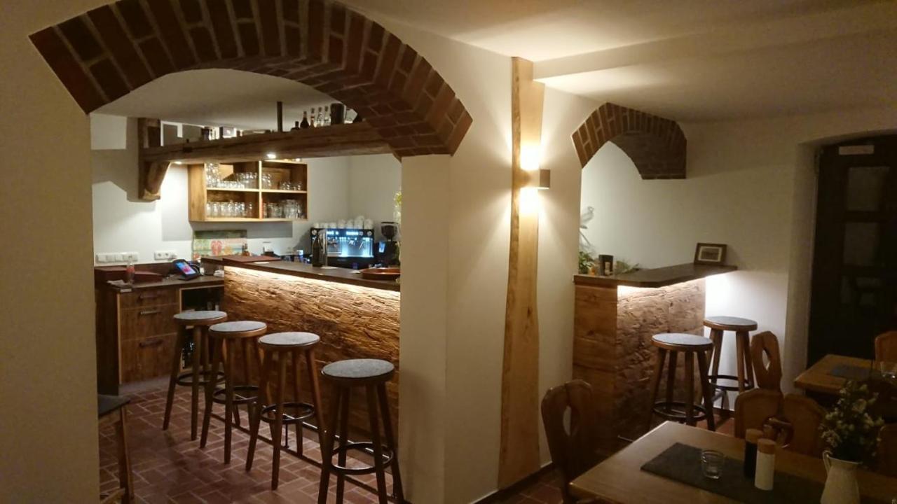 Landgasthof Wetteraperle Raila Екстериор снимка