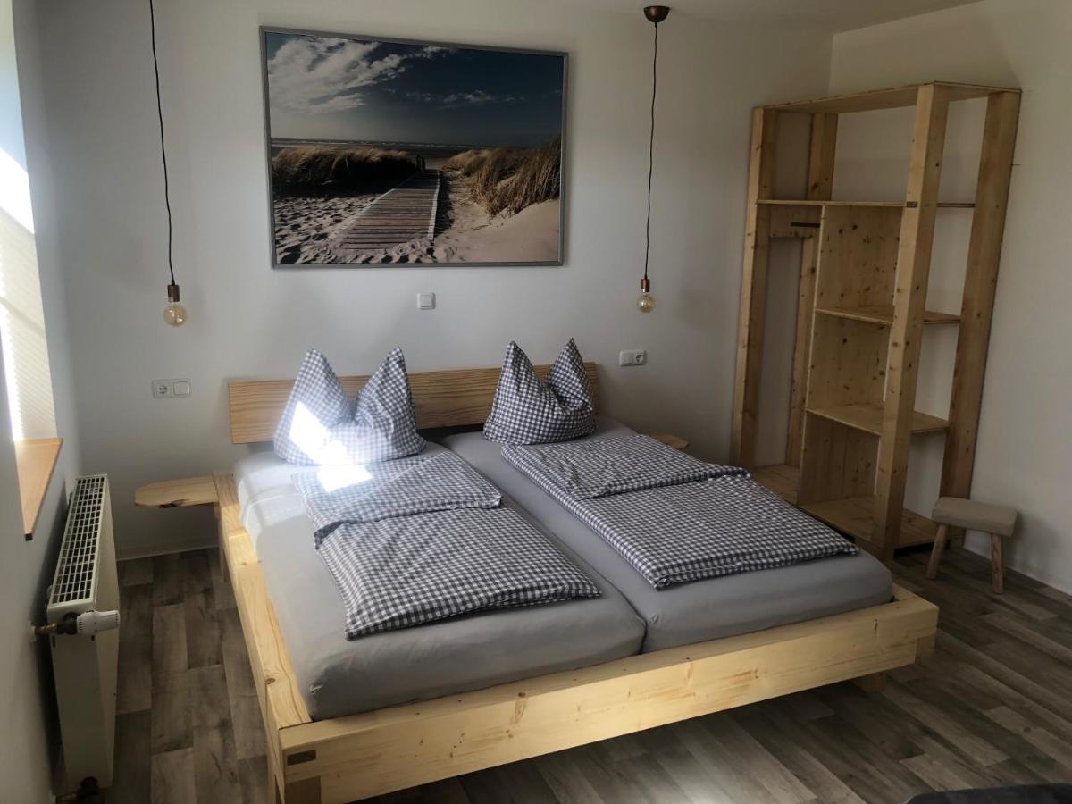 Landgasthof Wetteraperle Raila Екстериор снимка