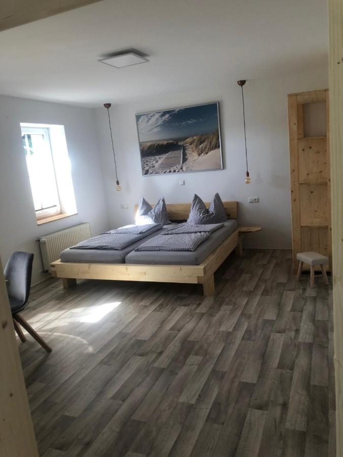 Landgasthof Wetteraperle Raila Екстериор снимка